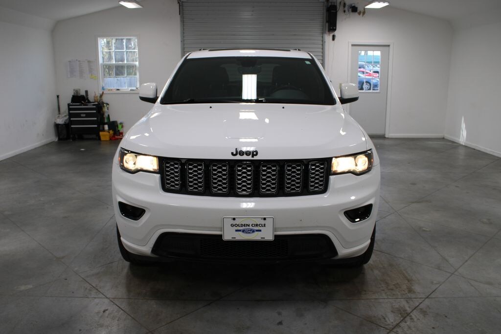 Used 2020 Jeep Grand Cherokee Altitude SUV