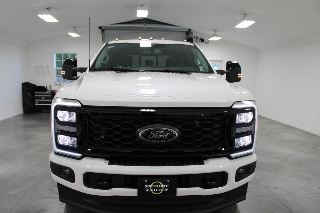 New 2026 Ford F-250SD Lariat Truck