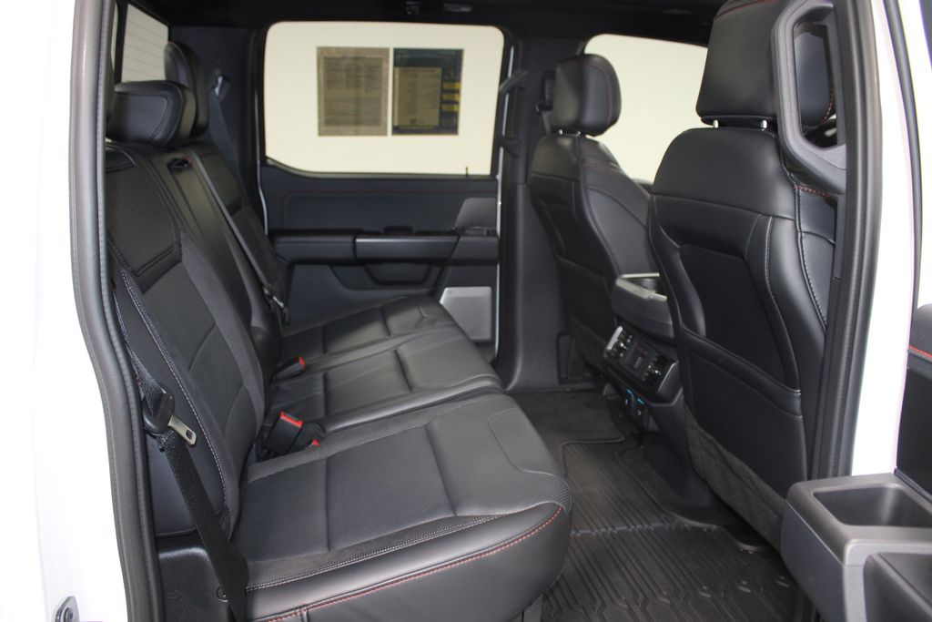 2024 Ford F-150 Raptor - Photo 33
