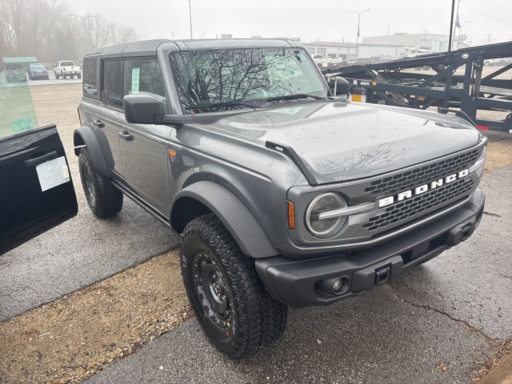 2025 Ford Bronco 4-Door Badlands's photo
