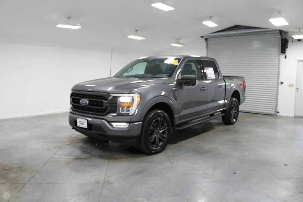 Used 2022 Ford F-150 XLT Truck