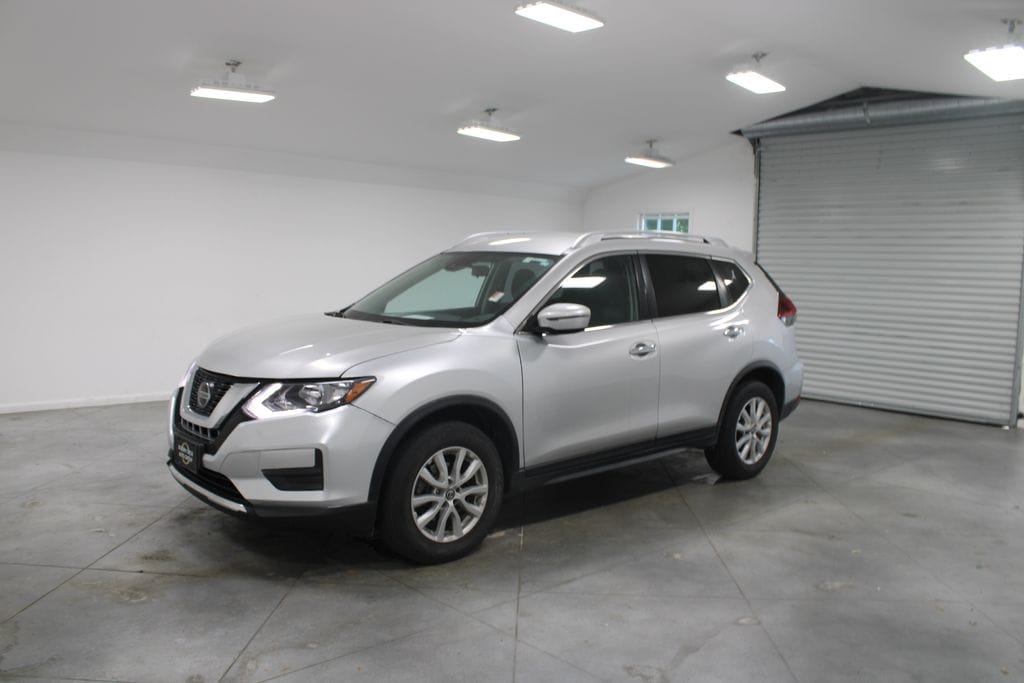 Used 2020 Nissan Rogue SV SUV