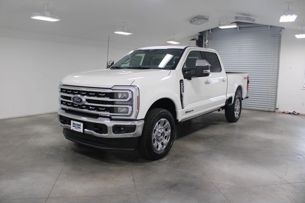 2025 Ford F-350 Lariat photo 3