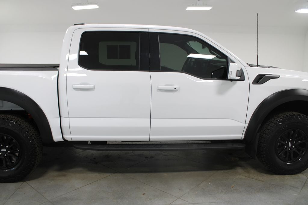 2024 Ford F-150 Raptor - Photo 11