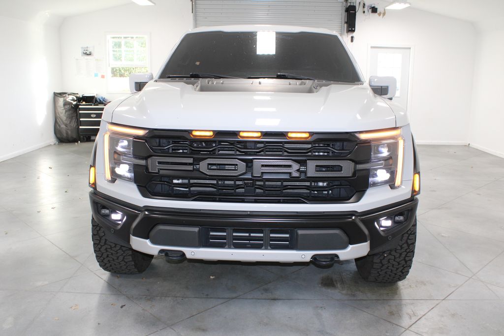 2024 Ford F-150 Raptor photo 2