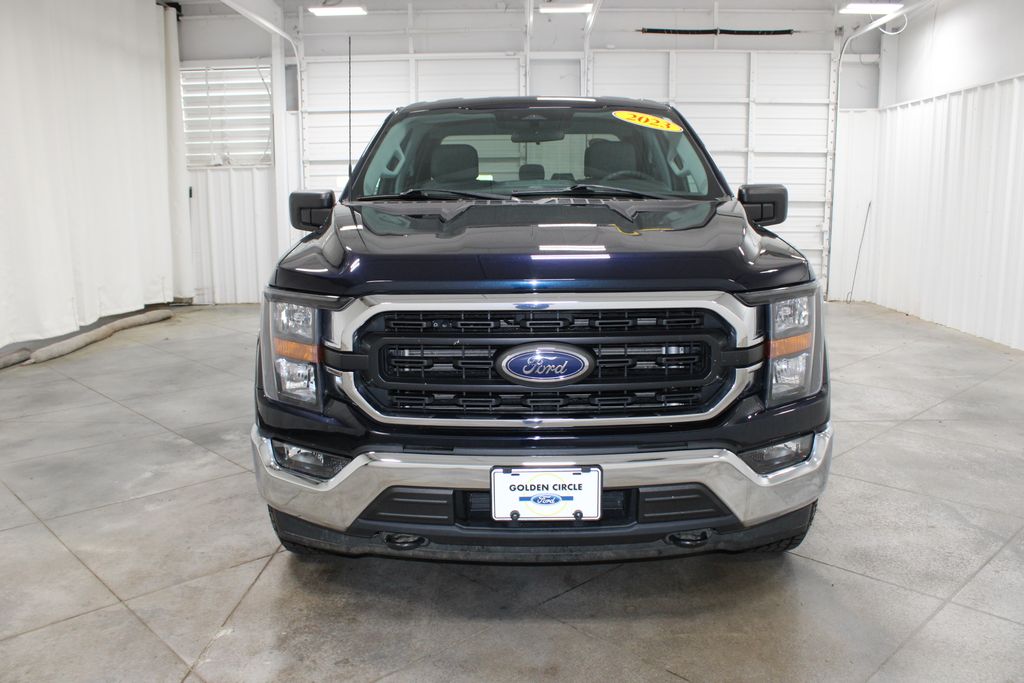 2023 Ford F-150 XLT photo 2