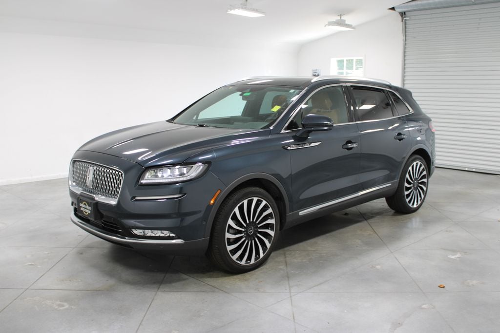 2022 Lincoln Nautilus Black Label photo 3