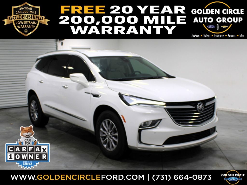 2024 Buick Enclave Essence's photo