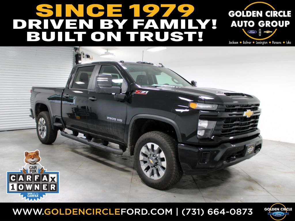 2026 Chevrolet Silverado HD Custom 4WD Crew Cab Standard Box's photo