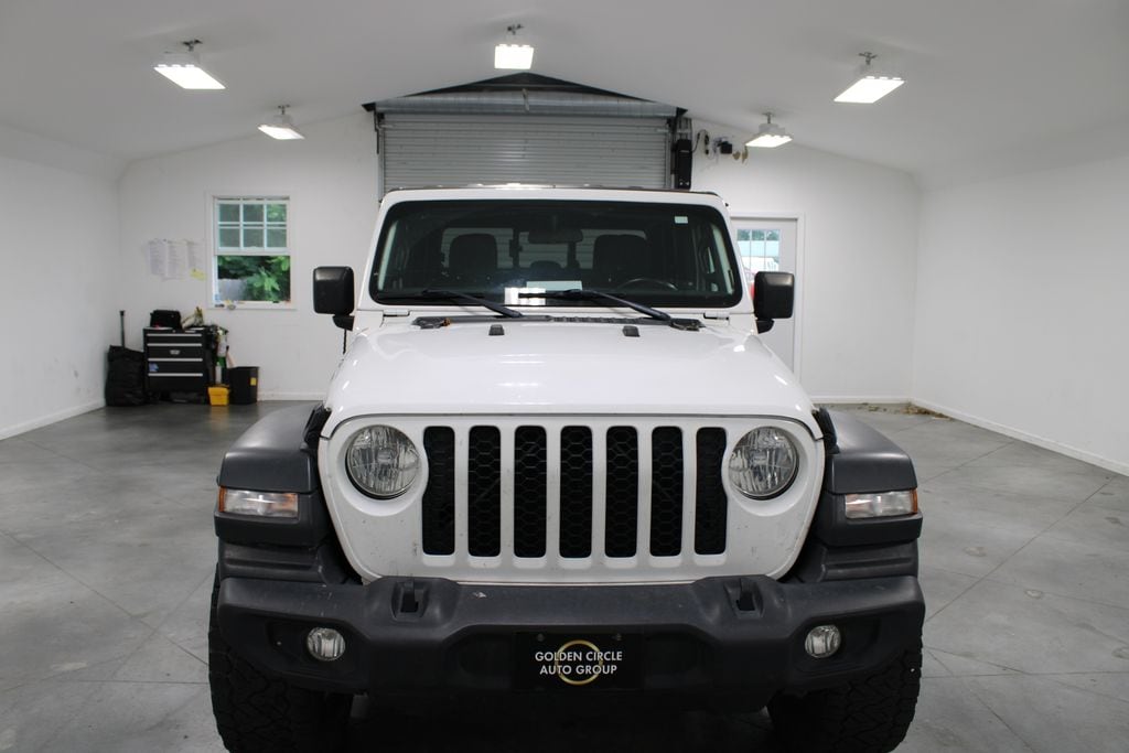 Used 2020 Jeep Gladiator Sport Truck