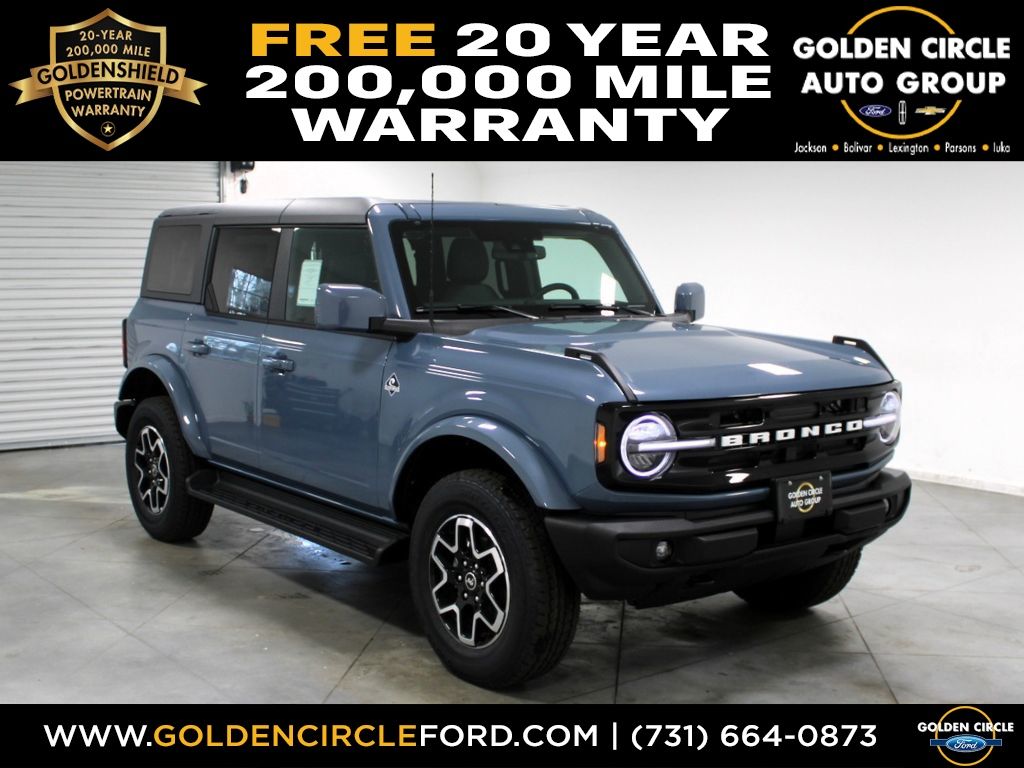 2025 Ford Bronco 4-Door Outer Banks's photo