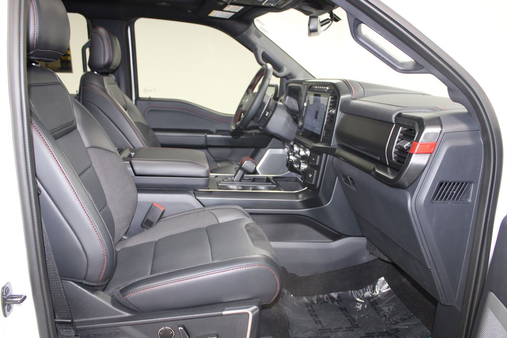 2024 Ford F-150 Raptor - Photo 30