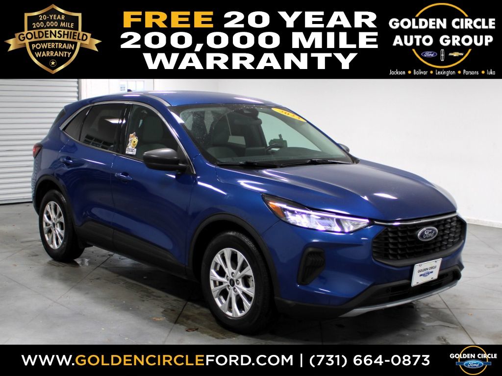 2023 Ford Escape Active's photo