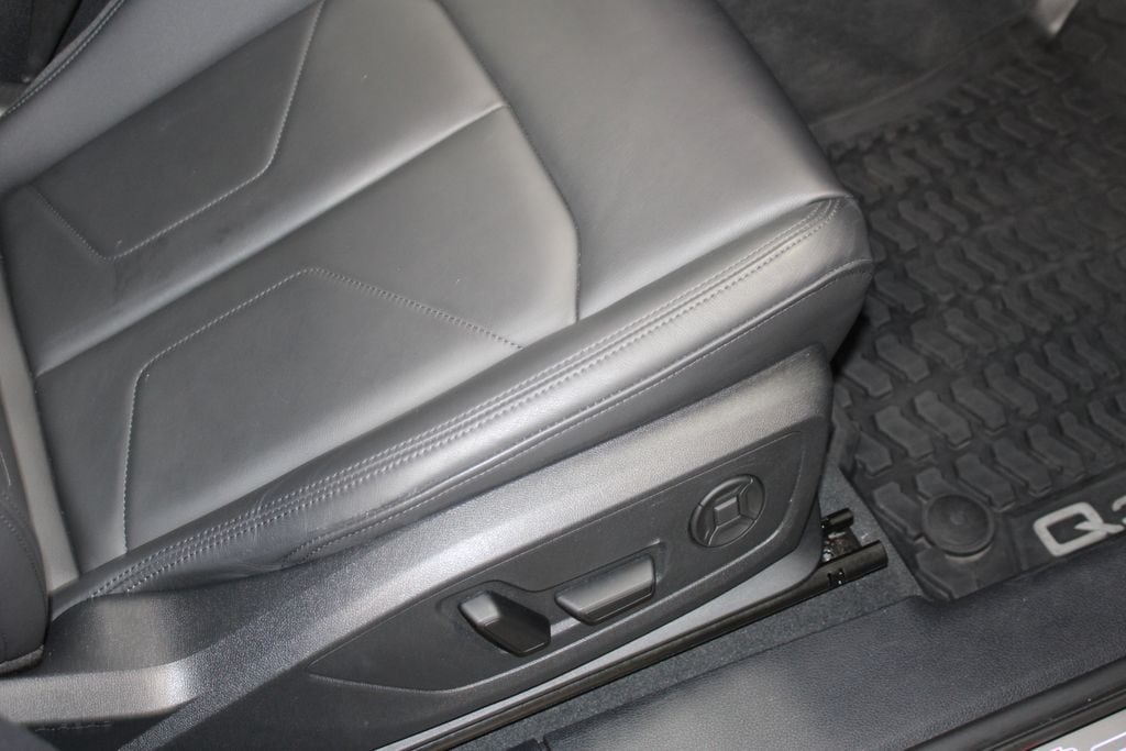 2023 Audi Q3 S Line Premium Plus - Photo 21
