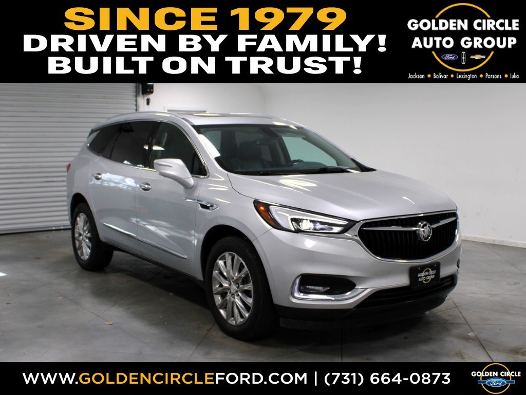 2019 Buick Enclave Essence's photo