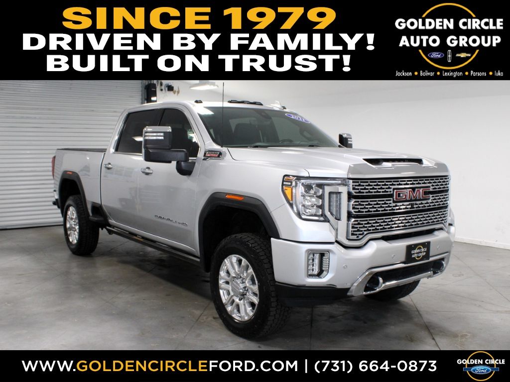 2021 GMC Sierra 4WD Crew Cab Standard Box Denali's photo