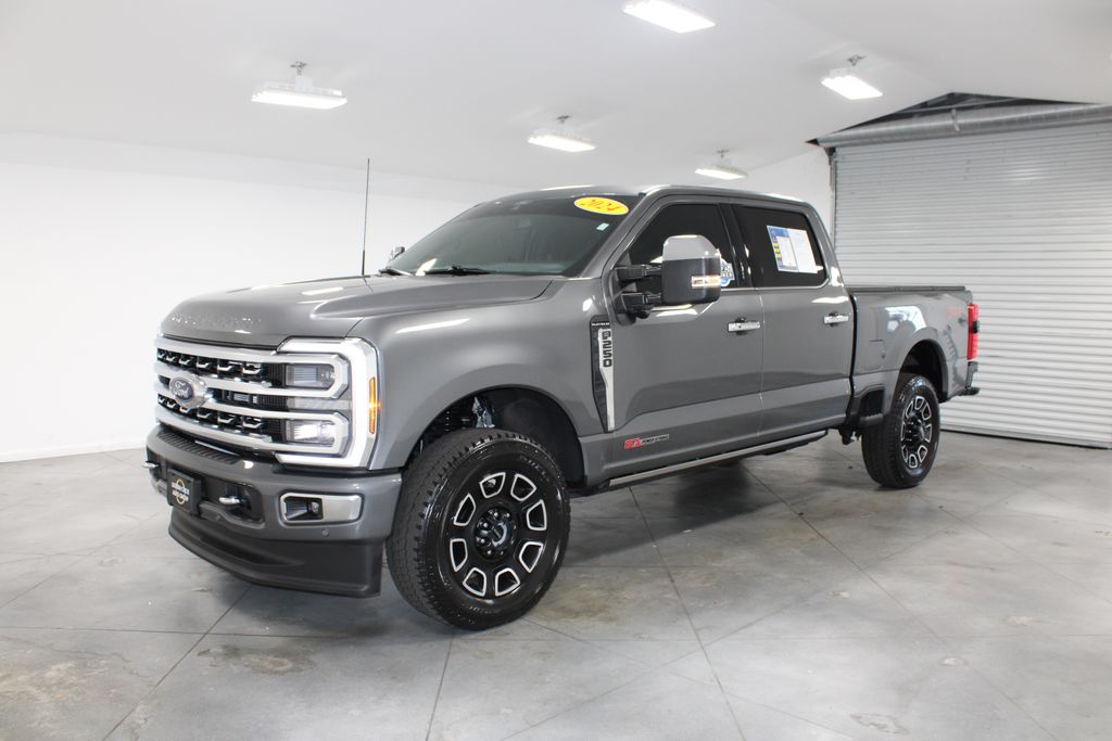 2024 Ford F-250 photo 3