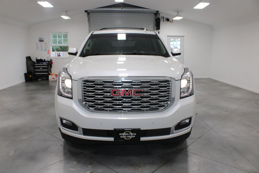 2020 Gmc Yukon Denali photo 2