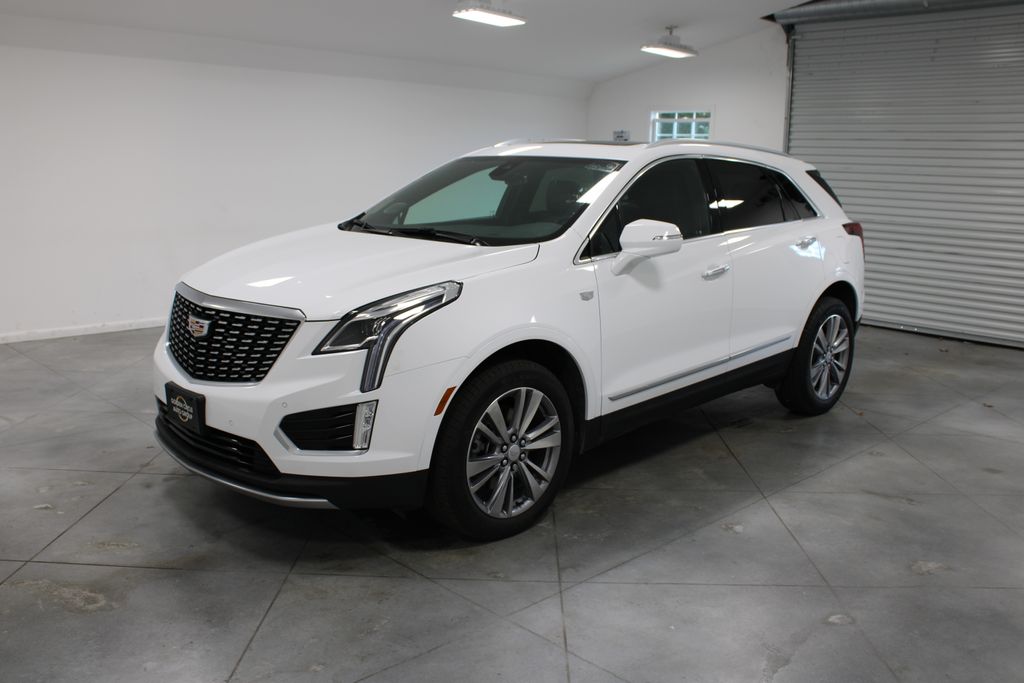 2024 Cadillac XT5 Premium Luxury photo 3