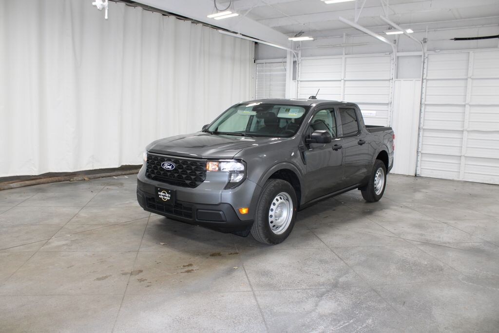 New 2025 Ford Maverick XL Truck