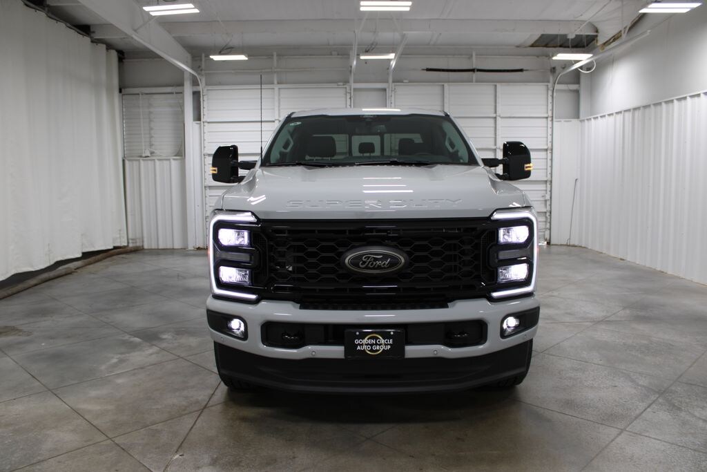 New 2026 Ford F-250SD Lariat Truck