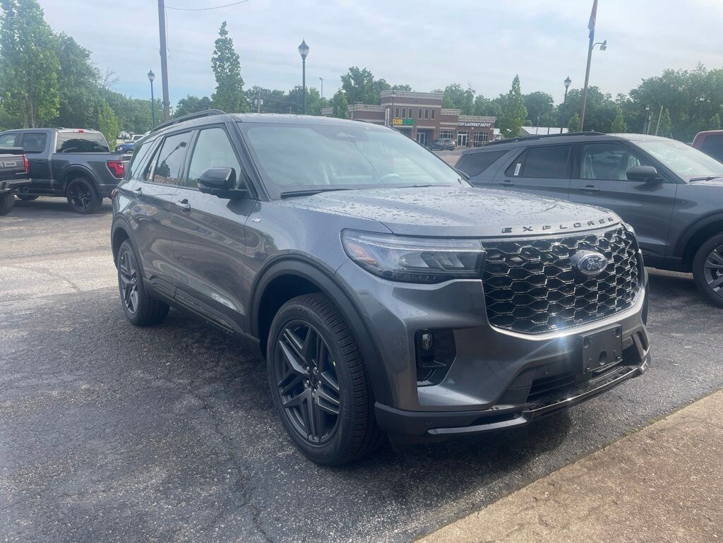 New 2026 Ford Explorer ST-Line SUV