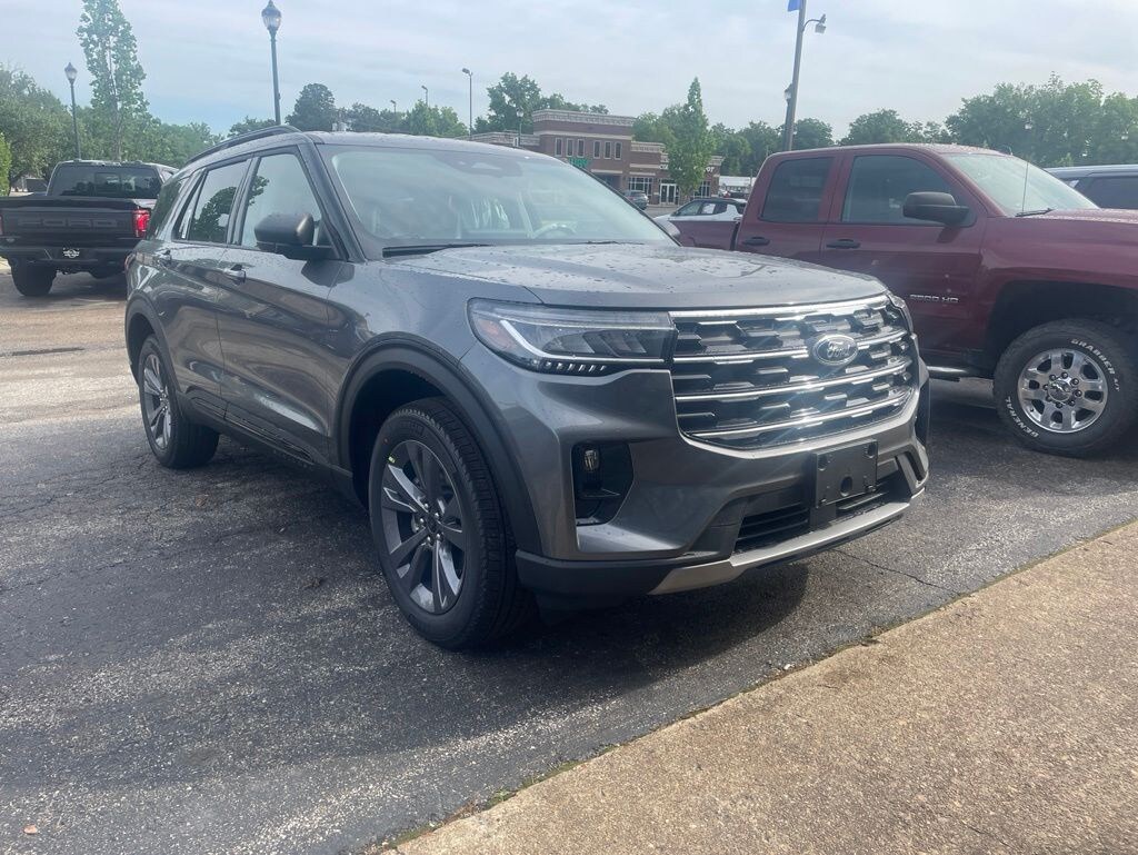 New 2026 Ford Explorer Active SUV