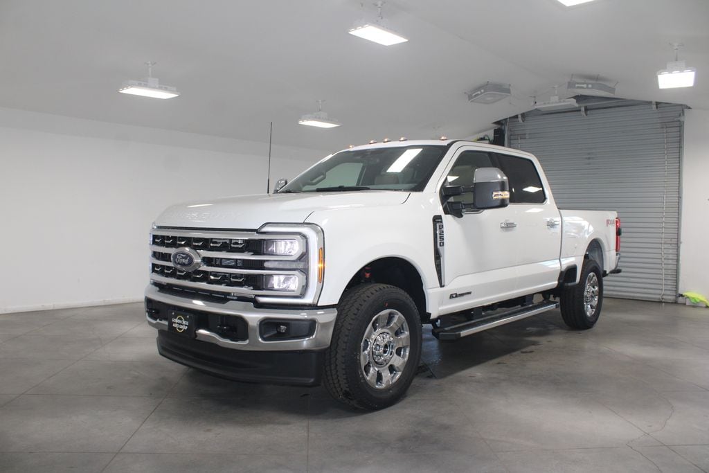 New 2026 Ford F-250SD Lariat Truck