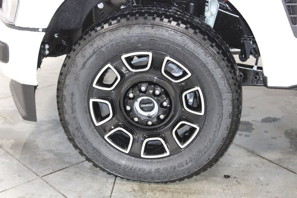 2026 Ford F-250 Super Duty Platinum - Photo 21