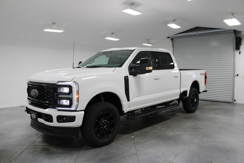 New 2026 Ford F-250SD Lariat Truck