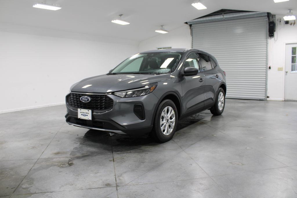 2025 Ford Escape Active photo 3