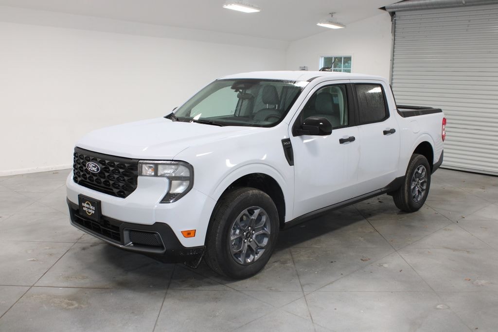 New 2025 Ford Maverick XLT Truck