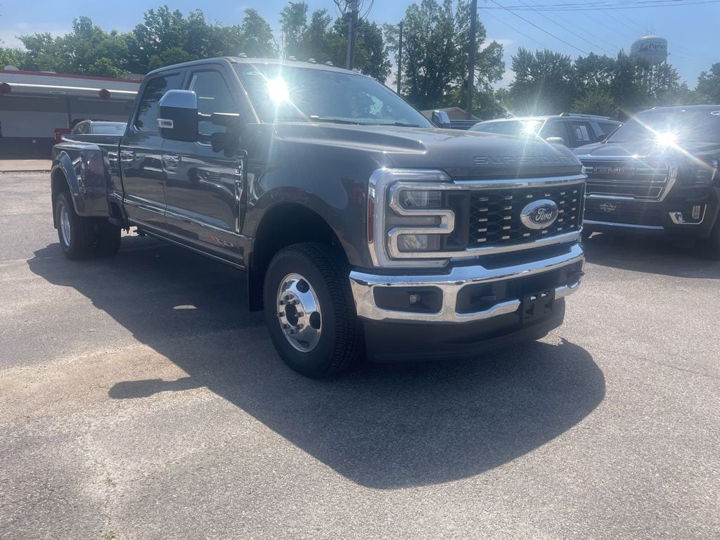 2026 Ford F-350 Lariat 4x4 Crew Cab 8' Box DRW's photo