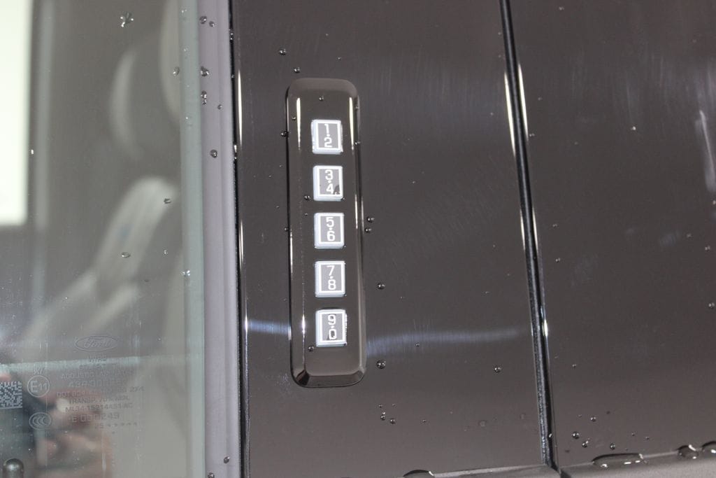 2026 Ford F-250 Super Duty Platinum - Photo 24