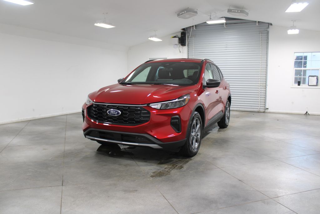 2025 Ford Escape ST-Line photo 3