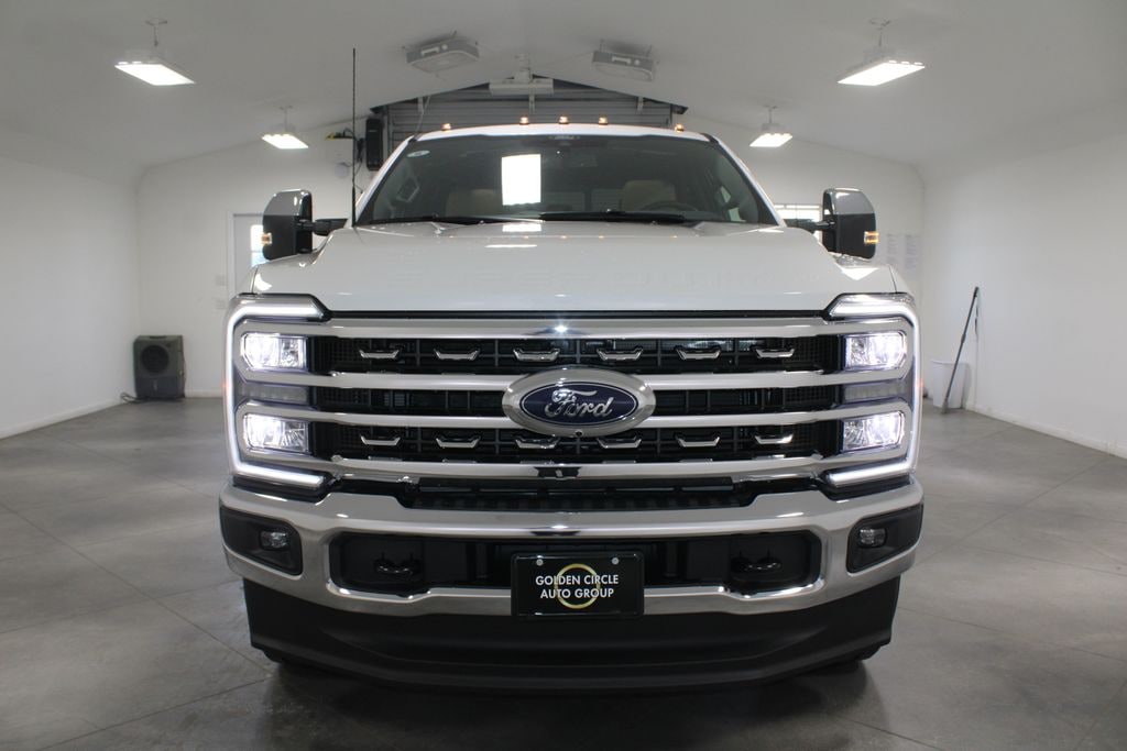 New 2026 Ford F-250SD Lariat Truck