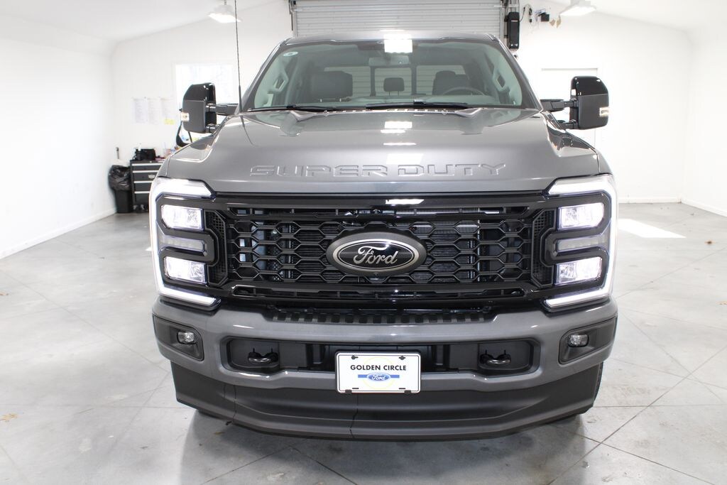 New 2026 Ford F-250SD Lariat Truck