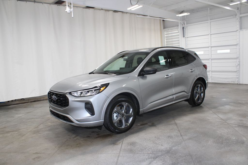 2024 Ford Escape ST-Line photo 3