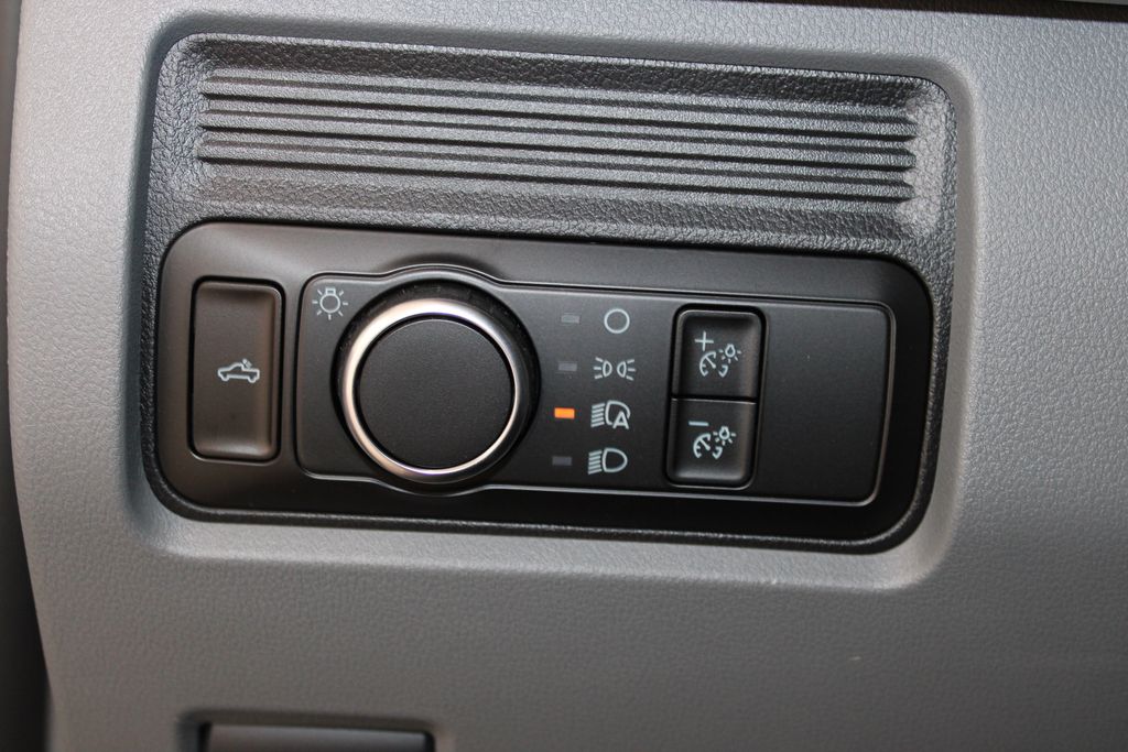 2026 Ford F-350 Super Duty XL - Photo 43