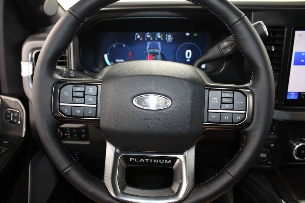 2026 Ford F-250 Super Duty Platinum - Photo 39