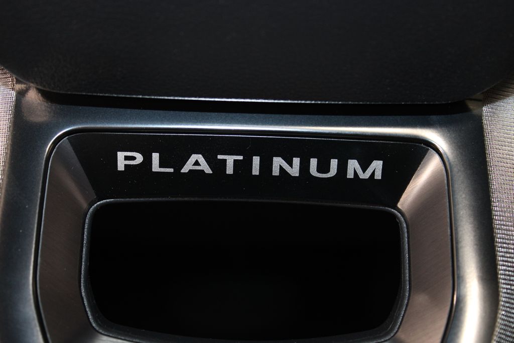 2026 Ford F-250 Super Duty Platinum - Photo 40