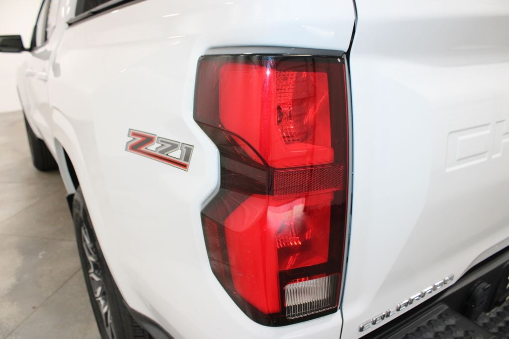 2024 Chevrolet Colorado Z71 - Photo 23