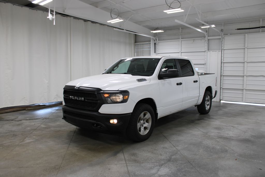 2023 Ram 1500 Tradesman photo 3