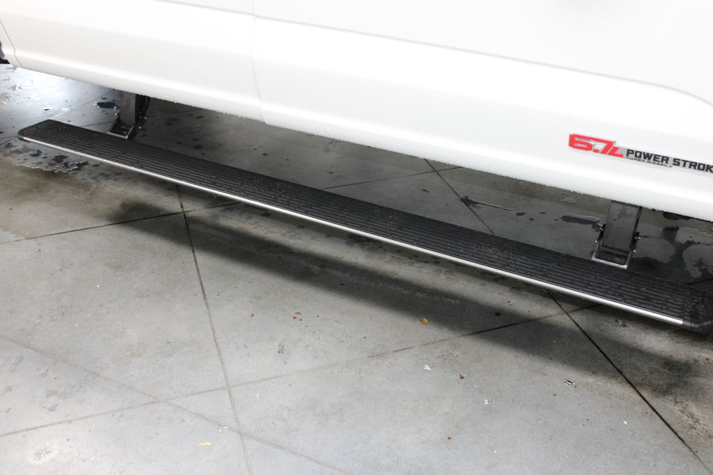 2026 Ford F-250 Super Duty Platinum - Photo 13