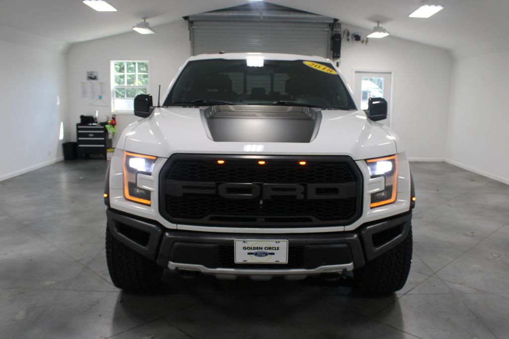 2018 Ford F-150 Raptor photo 2