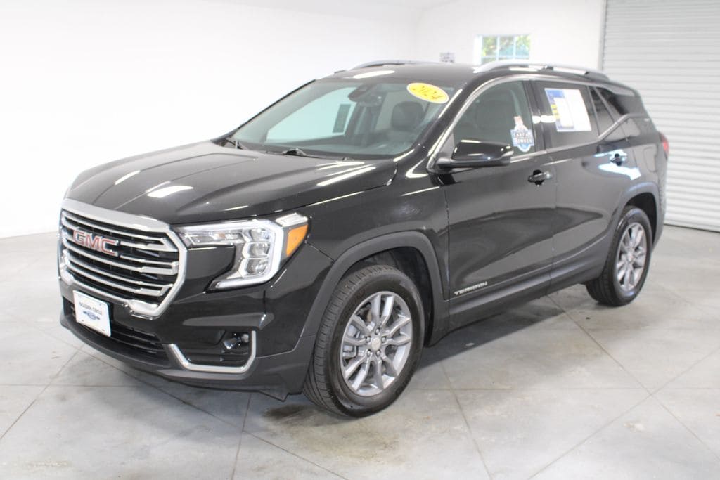 Used 2024 GMC Terrain SLT SUV