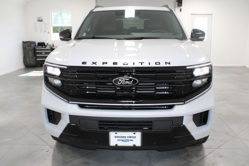 New 2025 Ford Expedition Platinum SUV