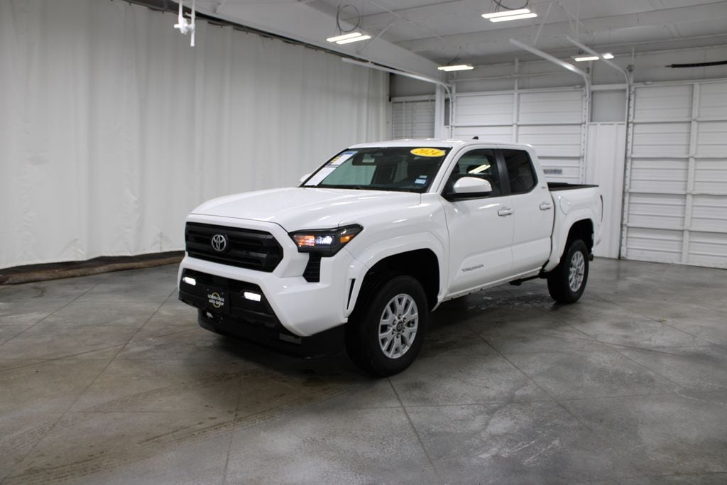 Used 2024 Toyota Tacoma SR5 Truck