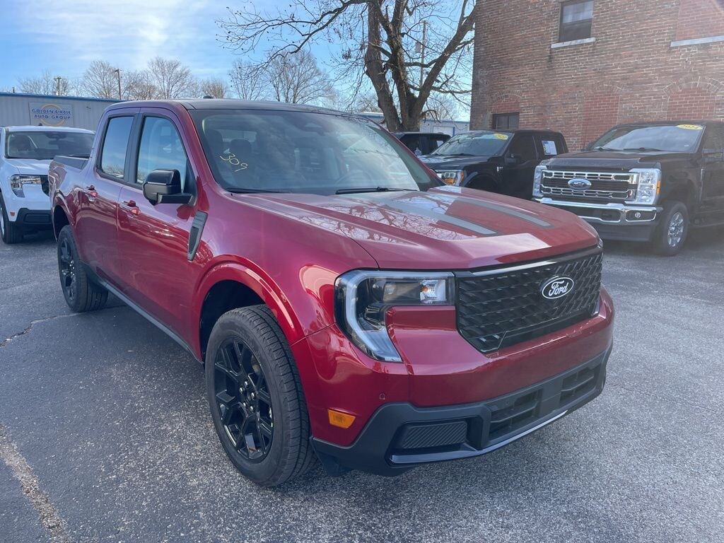 New 2025 Ford Maverick Lariat Truck