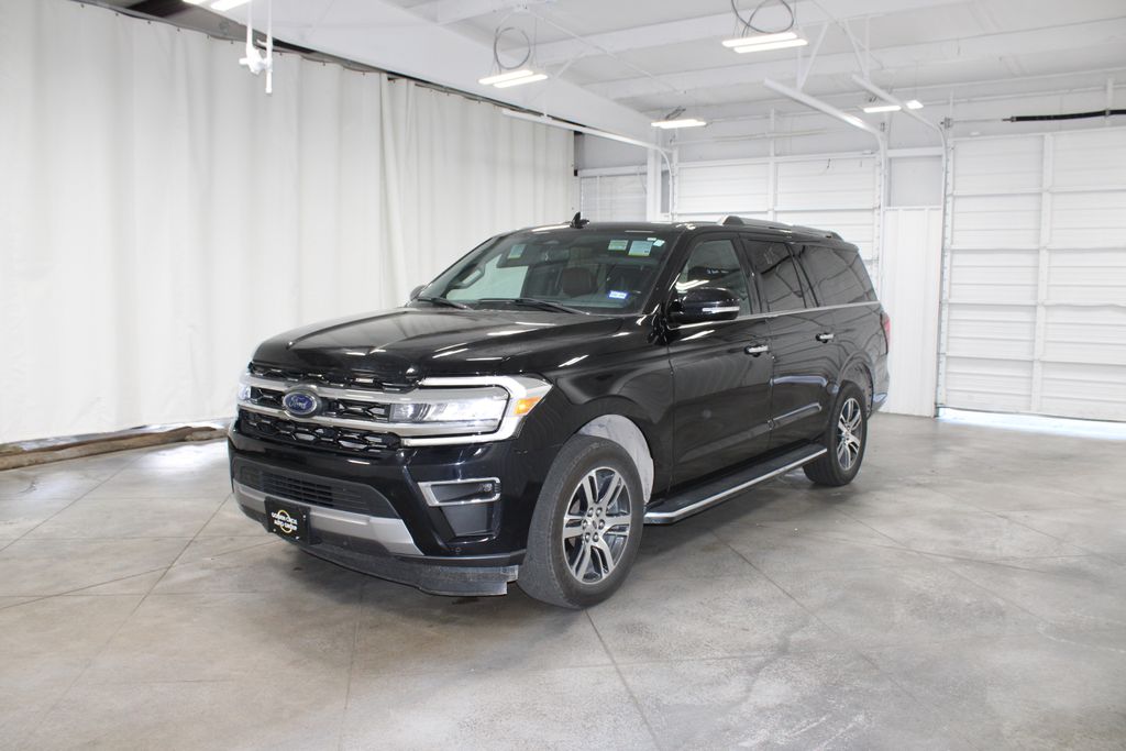 2023 Ford Expedition MAX Limited photo 3